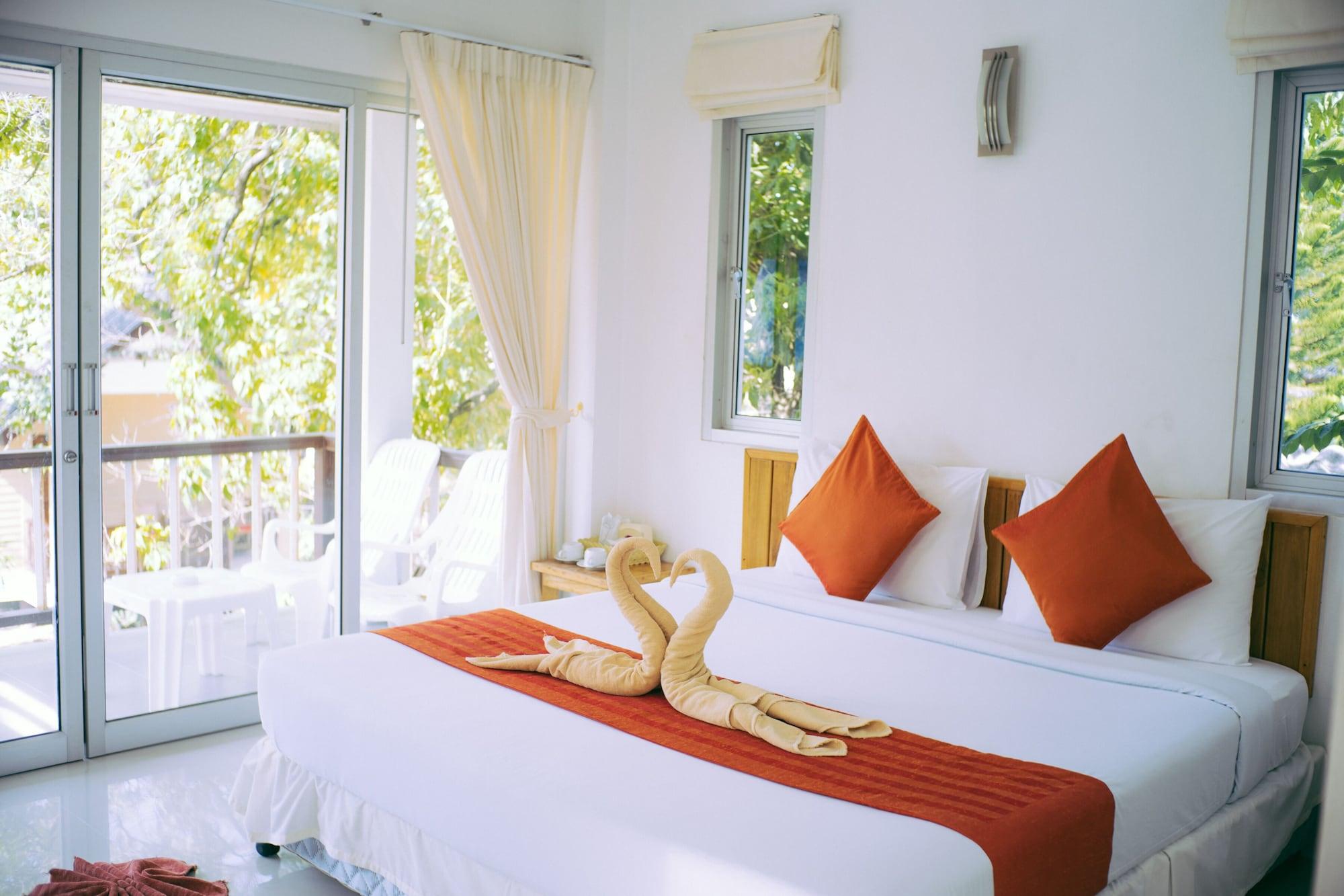 Amity Beach Resort Maret Exterior foto